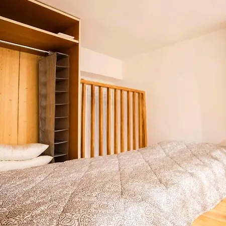 Nice Studio In Duplex For 2 - With Wifi In Lyon Appartement